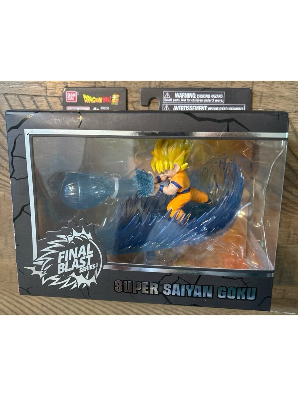 Dragon Ball Z Final Blast Series Super Saiyan Goku Figure Bandai